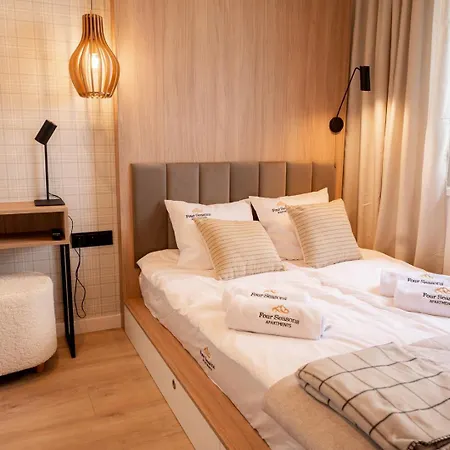 Z Tarasem Blisko Stoku By Four Seasons *